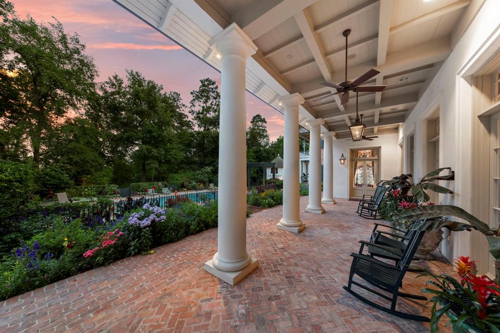 2 Grand Colonial Drive, The Woodlands, Texas image 37