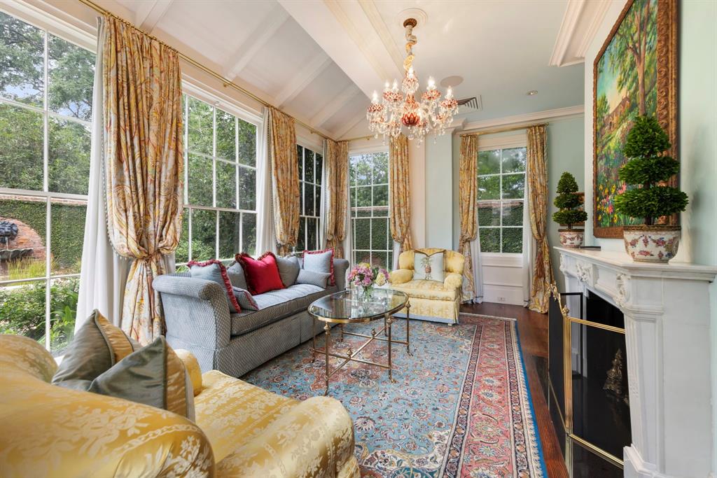 2 Grand Colonial Drive, The Woodlands, Texas image 18