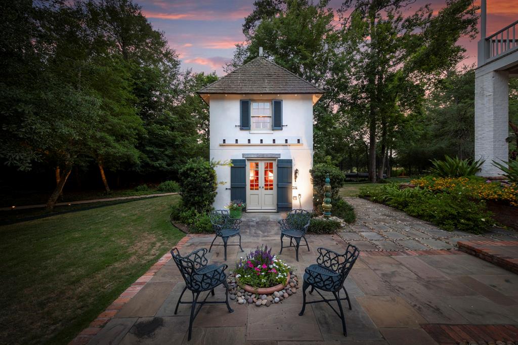 2 Grand Colonial Drive, The Woodlands, Texas image 43