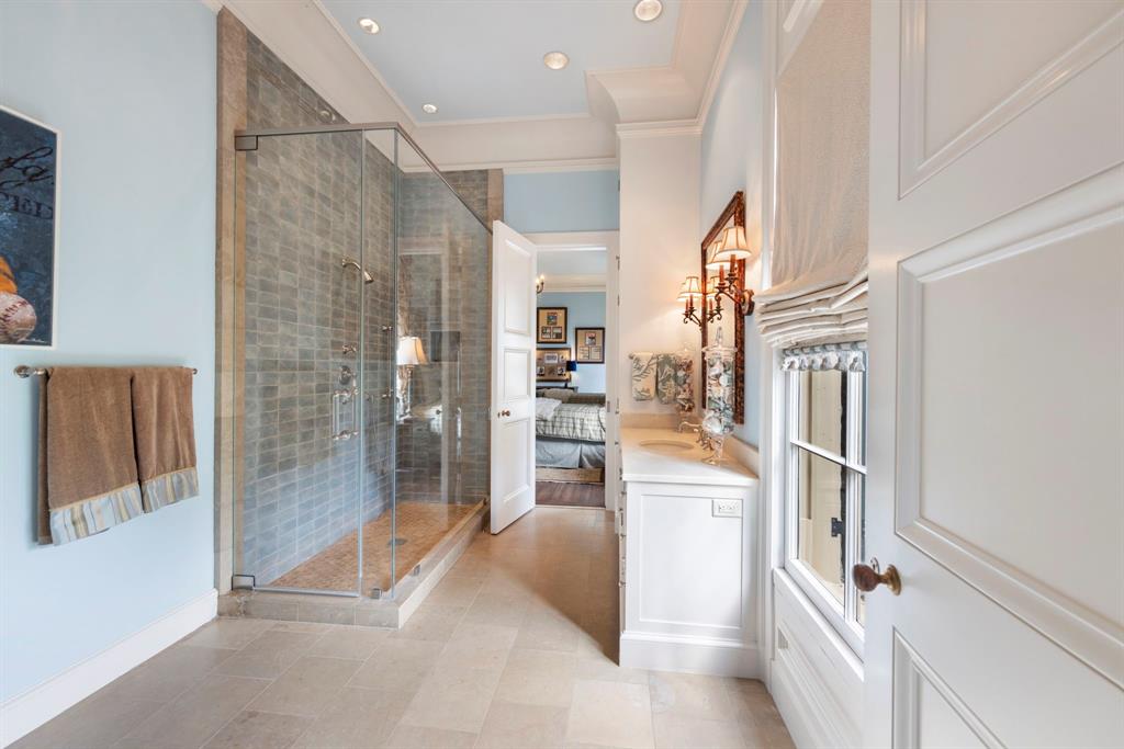 2 Grand Colonial Drive, The Woodlands, Texas image 31