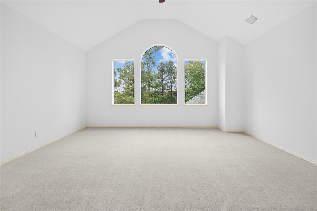 5475 Harvest Oak Landing Drive, Spring, Texas image 28