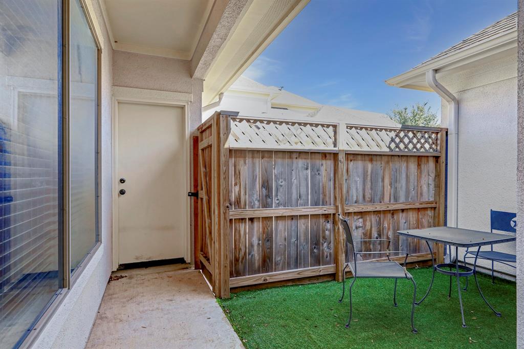 4324 Serenade Terrace Drive, Missouri City, Texas image 17
