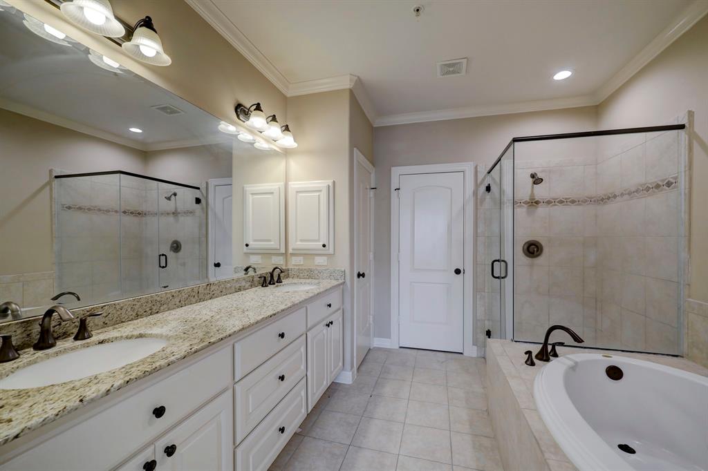 4324 Serenade Terrace Drive, Missouri City, Texas image 13