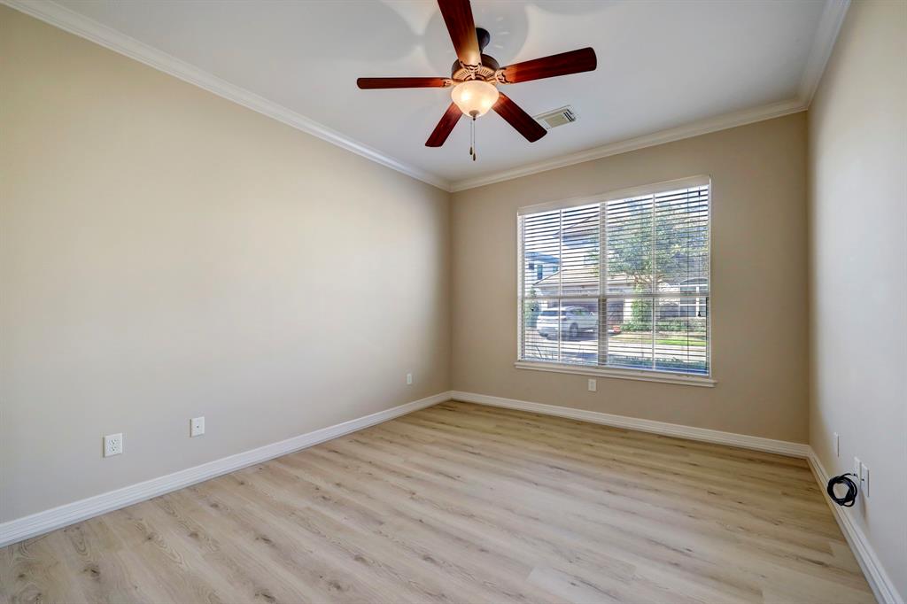 4324 Serenade Terrace Drive, Missouri City, Texas image 14
