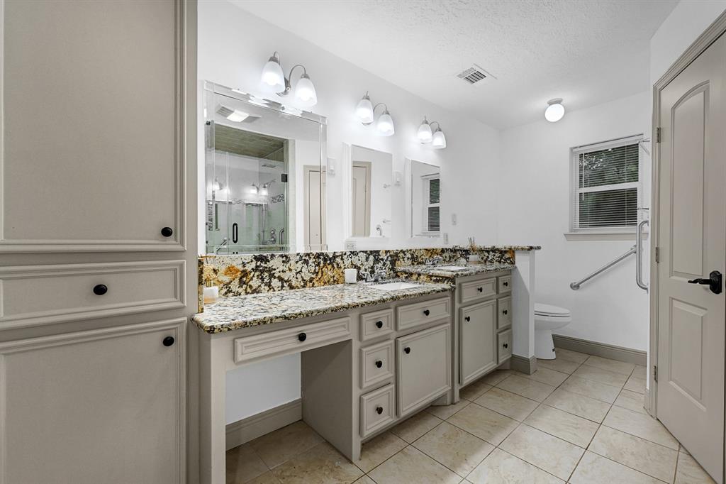 725 Talmalge Hall Drive, Conroe, Texas image 22