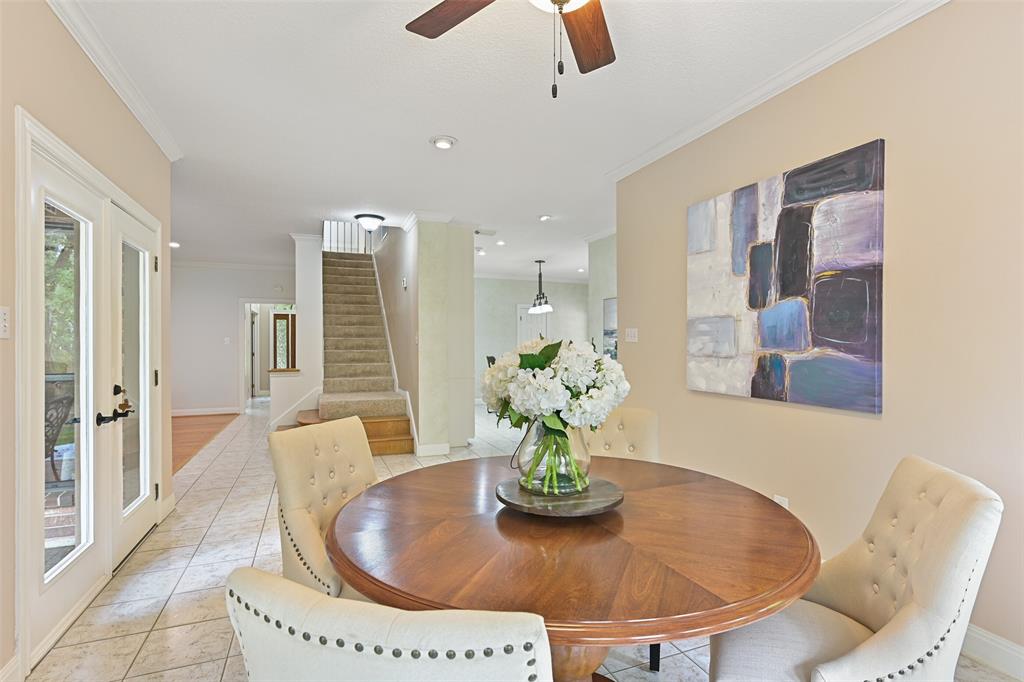 206 Stanley Court, Friendswood, Texas image 13