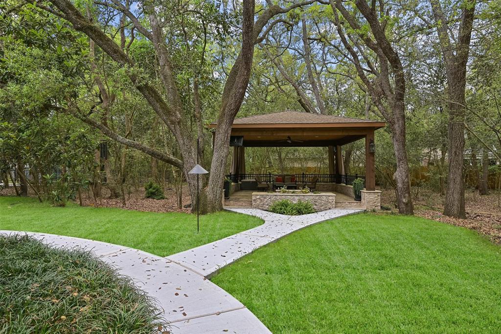 206 Stanley Court, Friendswood, Texas image 36