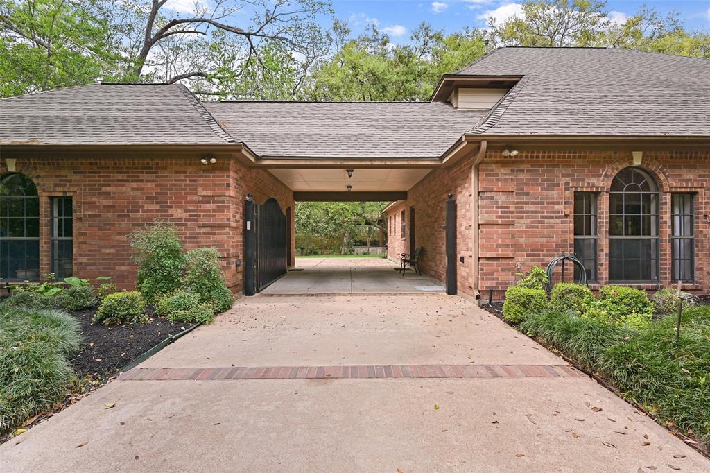 206 Stanley Court
