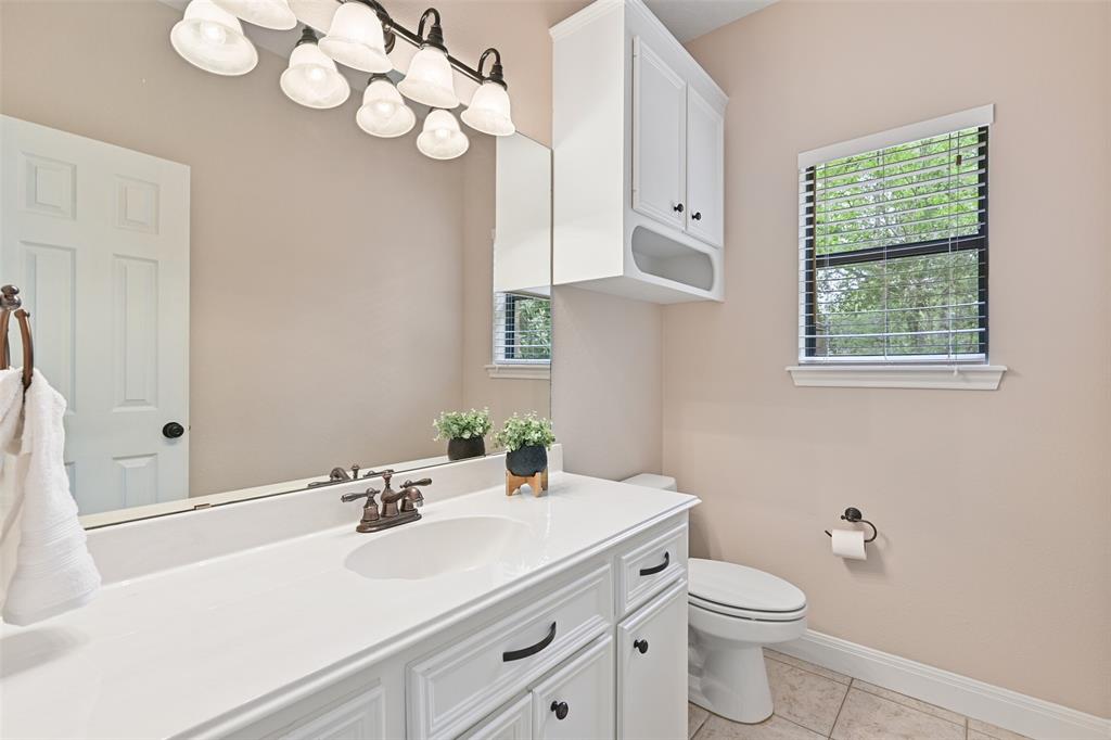 206 Stanley Court, Friendswood, Texas image 18