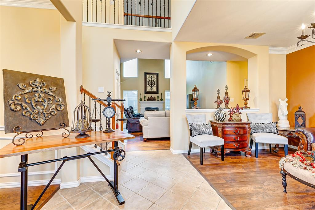 2114 Canyon Lake Drive