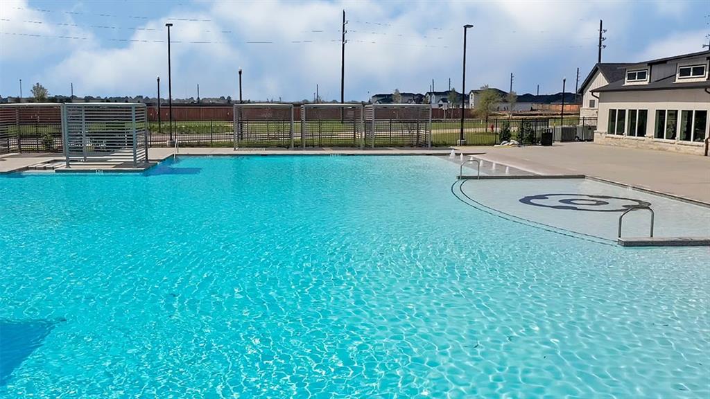 30322 Lighthouse Bluff Lane, Fulshear, Texas image 31