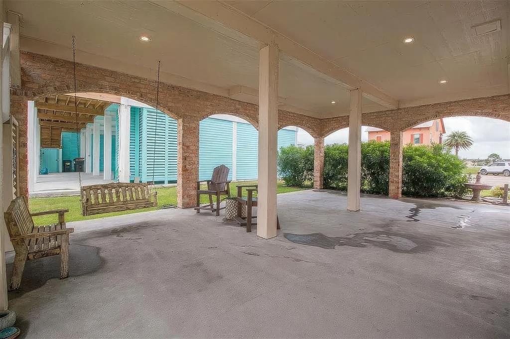 2001 Laguna Harbor Cove Boulevard, Port Bolivar, Texas image 24