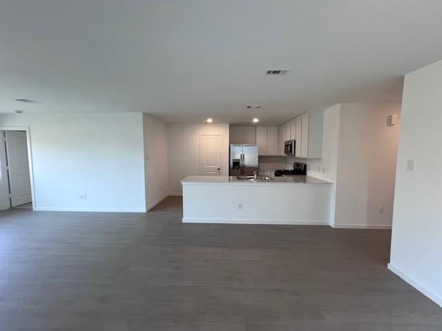 352 Kingston Way, Waller, Texas image 4