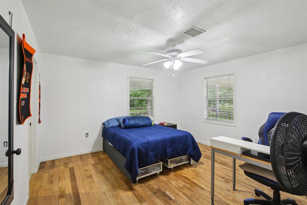 49 Hall Drive, Montgomery, Texas image 12
