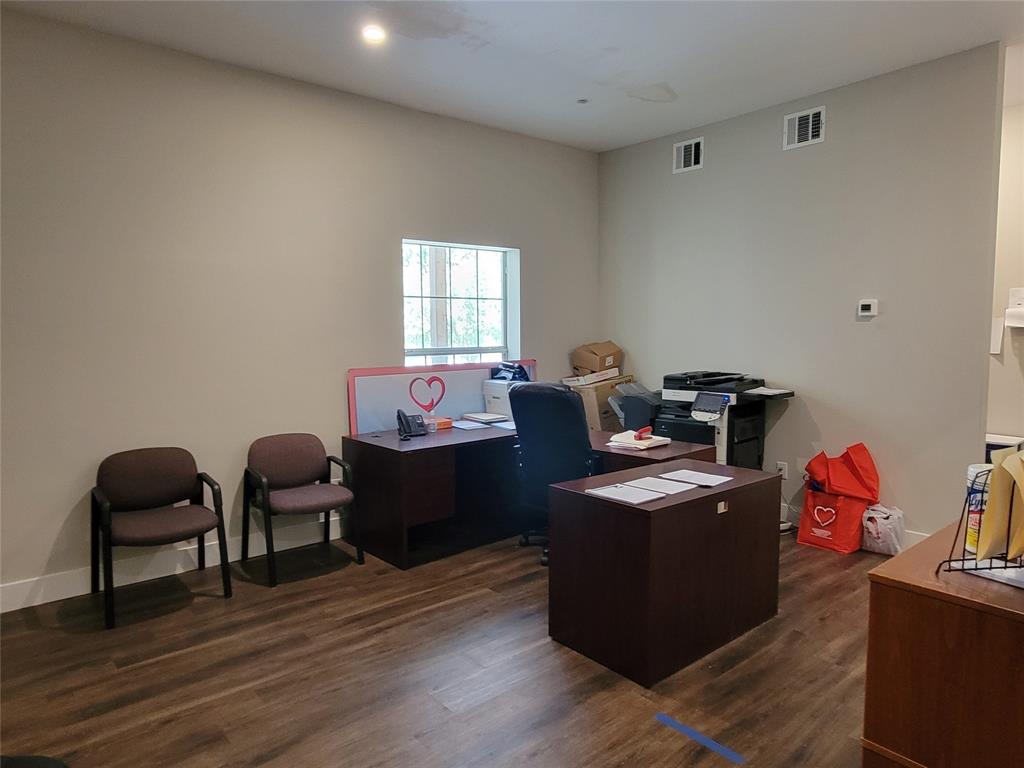11203 Cypress Way Drive, Houston, Texas image 35