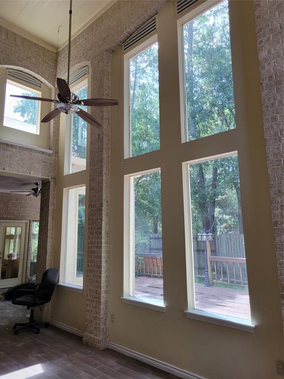 11203 Cypress Way Drive, Houston, Texas image 20