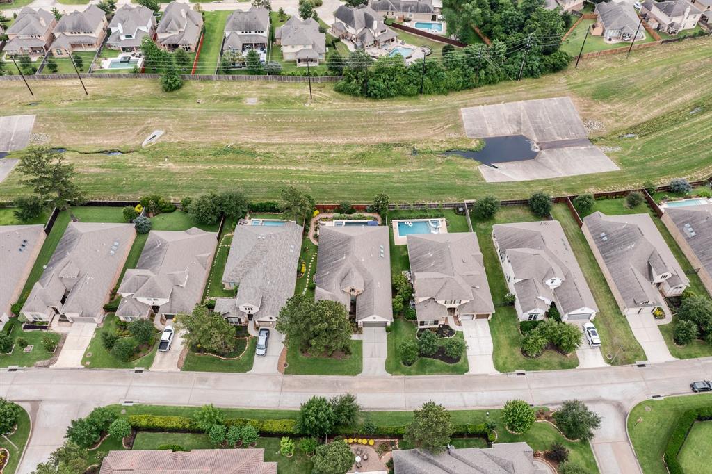 74 N Braided Branch Drive, The Woodlands, Texas image 47