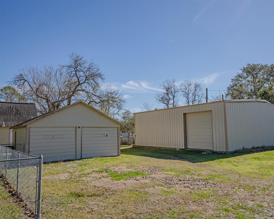 323 Cypress Street, Blessing, Texas image 13