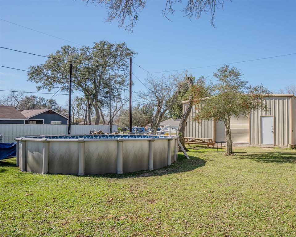 323 Cypress Street, Blessing, Texas image 11