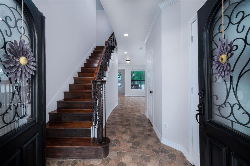 1600 Wimbledon Drive