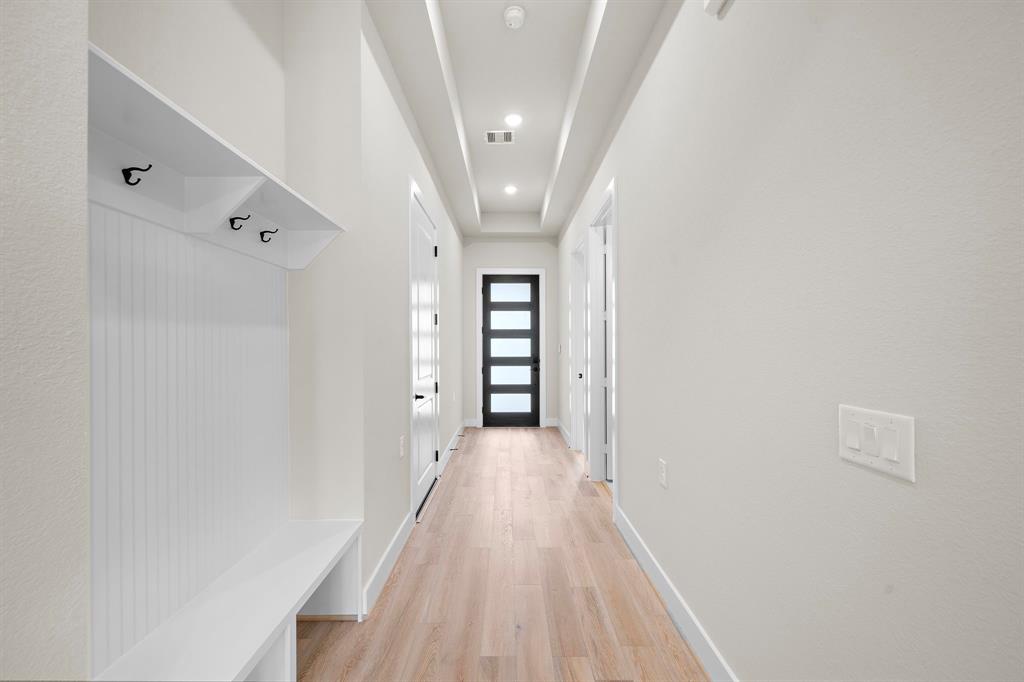 9975 Monarch Landing Cove