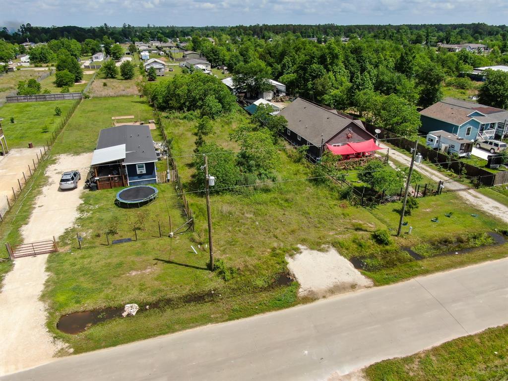 1407 County Road 3558, Cleveland, Texas image 2