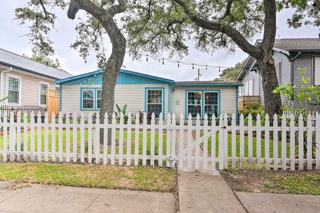 3917 Avenue P 1/2, Galveston, Texas image 43