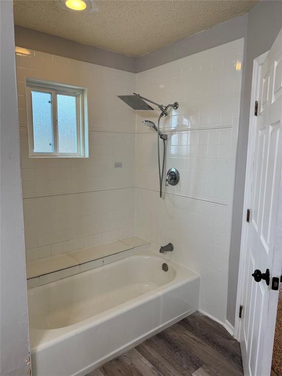 4523 Mustang Road, Alvin, Texas image 10