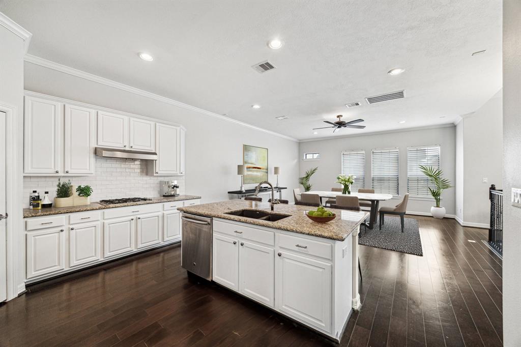 2815 Kings Retreat Circle, Kingwood, Texas image 36