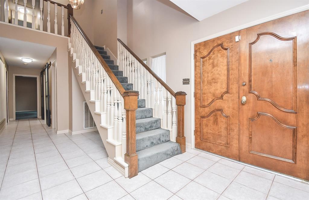property-search 2 3826 Pecan Valley Drive