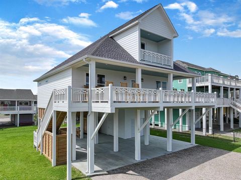 A home in Crystal Beach