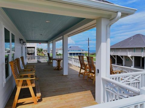 A home in Crystal Beach