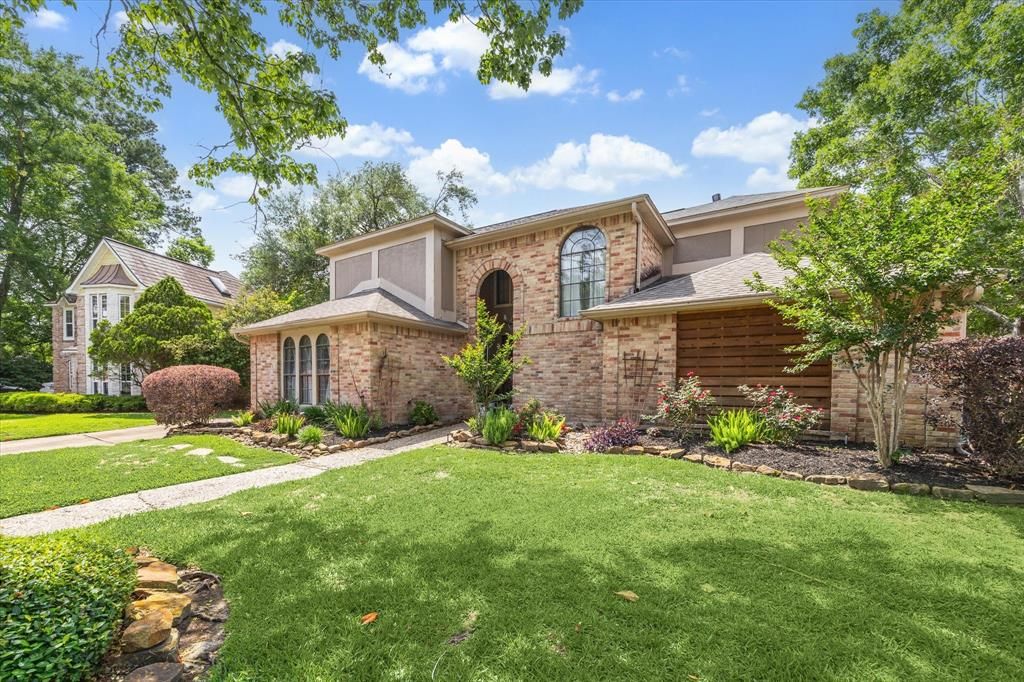 Photo of 5511 Lone Cedar Drive, Kingwood, TX 77345 (MLS # 38315507)