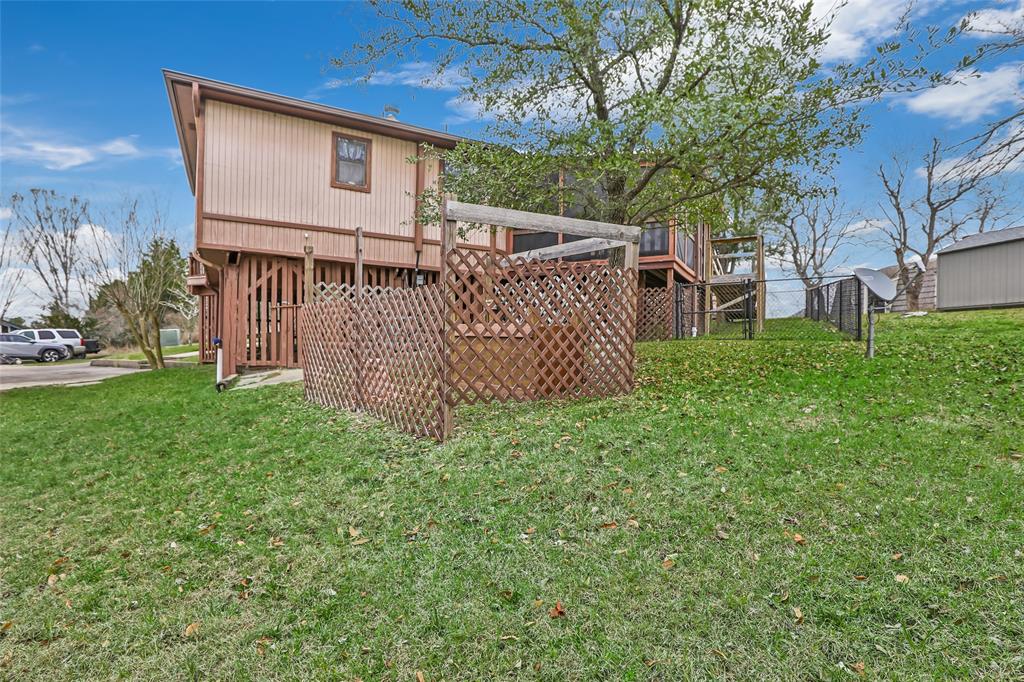 40 Pecan Cove, Coldspring, Texas image 8