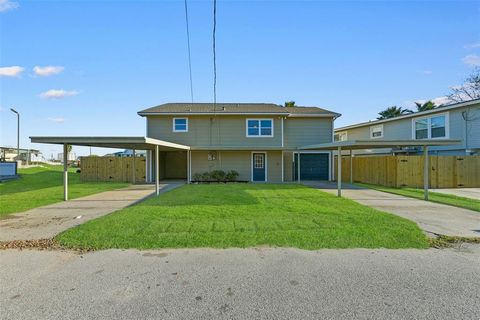 A home in Bayou Vista