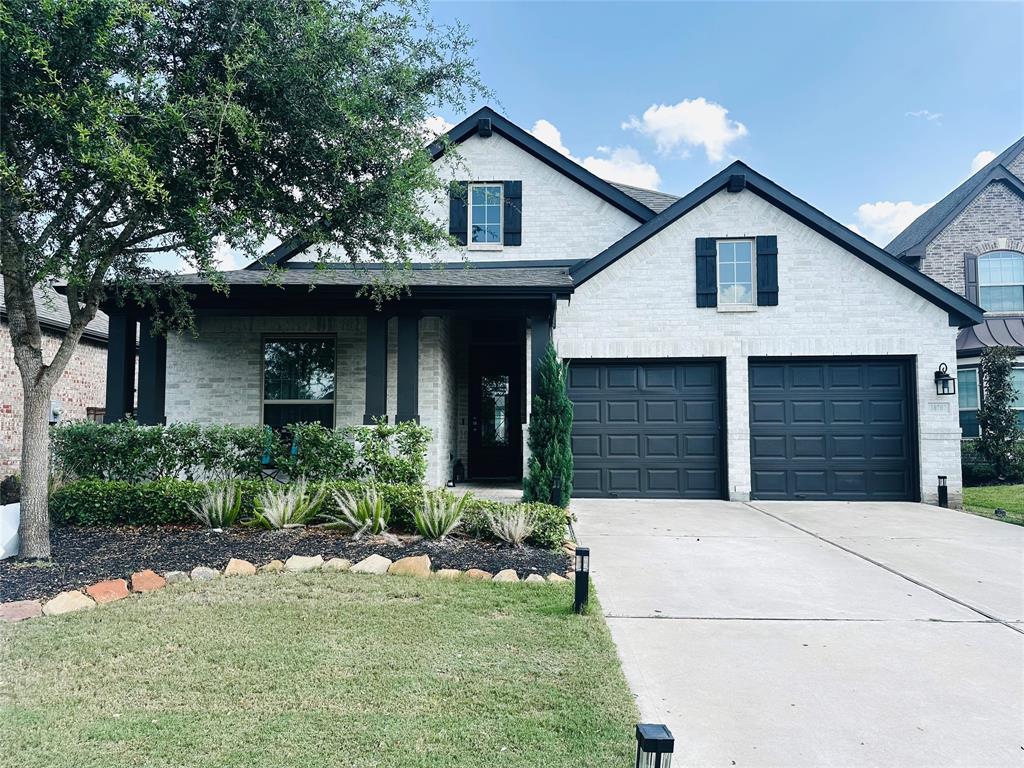 30707 Thicket Court, Fulshear, Texas image 1