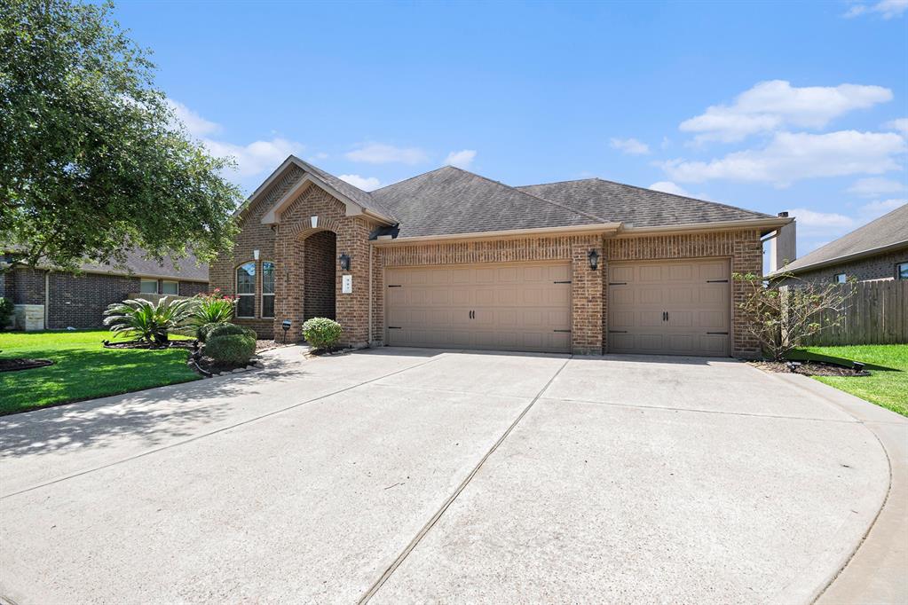 907 Fairway Drive