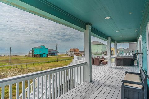 A home in Crystal Beach