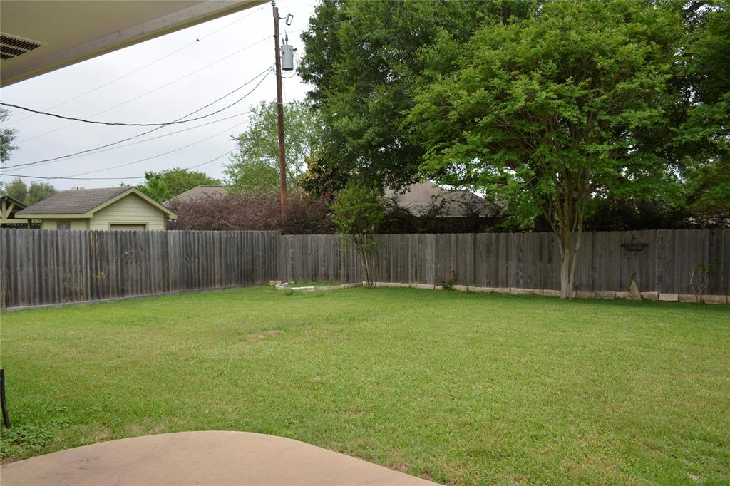 1609 Allison Street, Brenham, Texas image 3