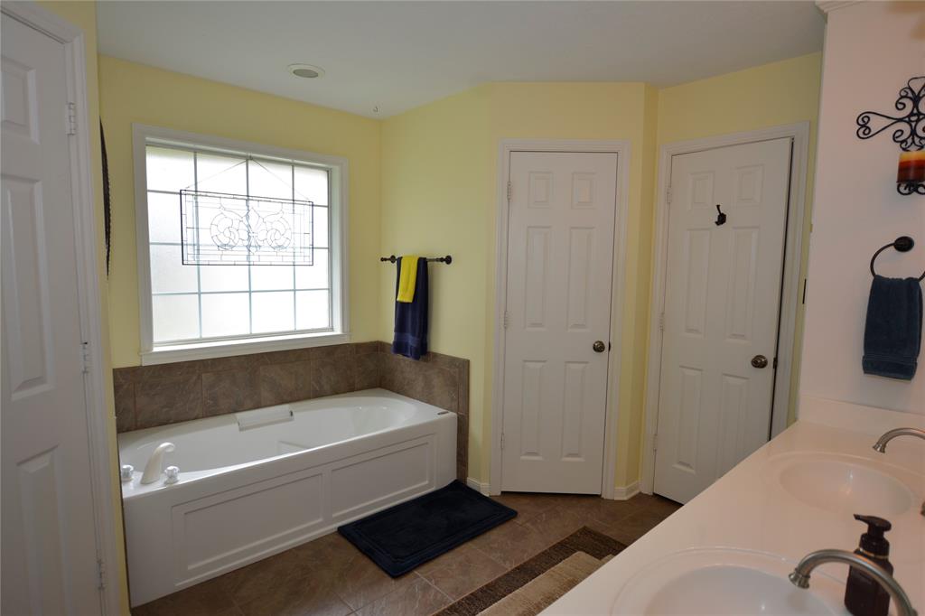 1609 Allison Street, Brenham, Texas image 15