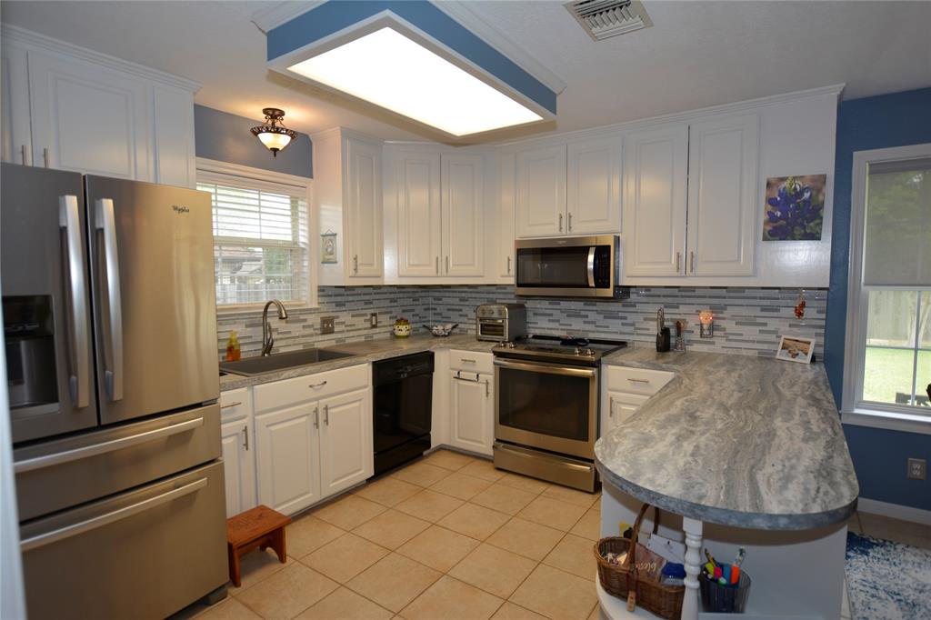 1609 Allison Street, Brenham, Texas image 10
