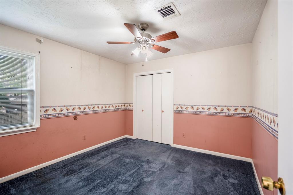 6303 Larkmount Drive, Spring, Texas image 32
