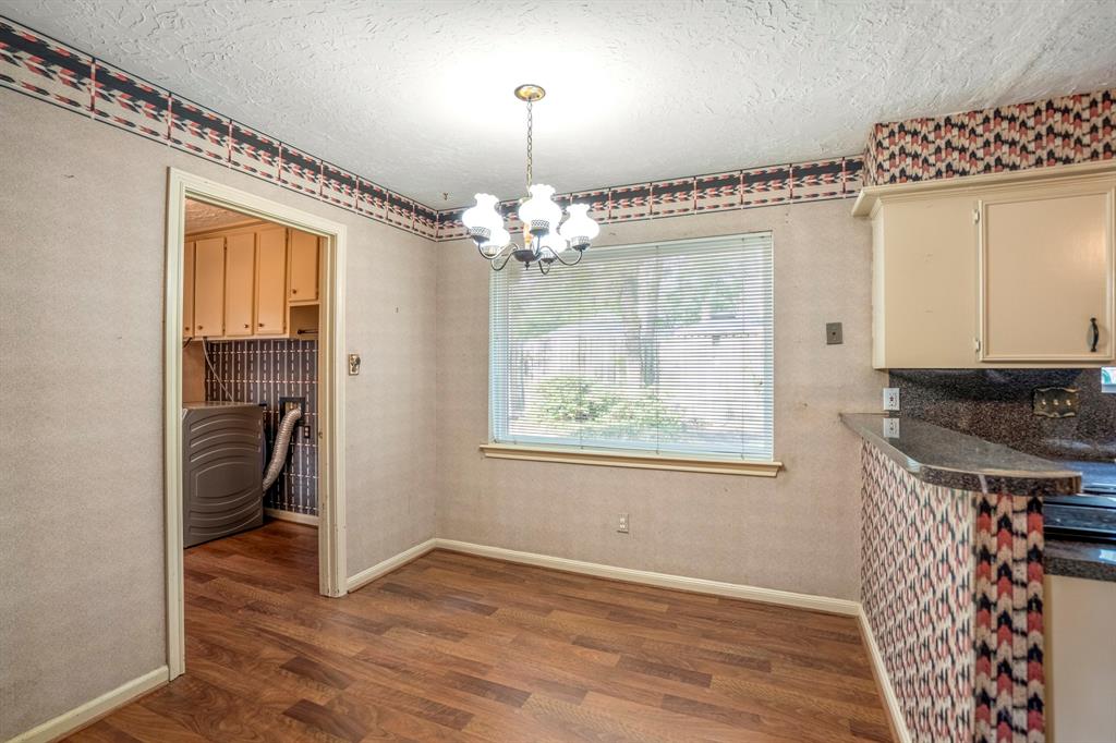 6303 Larkmount Drive, Spring, Texas image 13