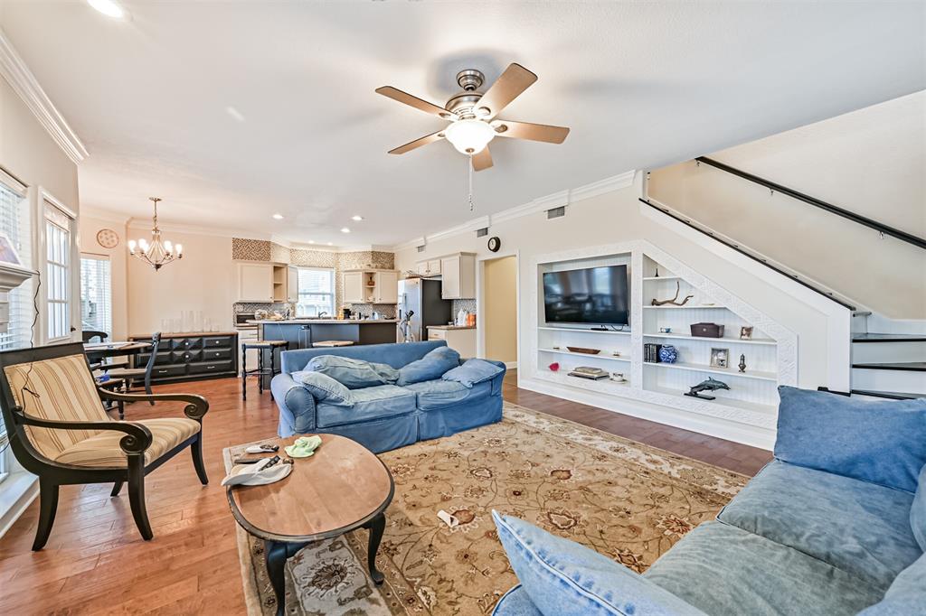 12811 E Conquistador Dr, Galveston, Texas image 19