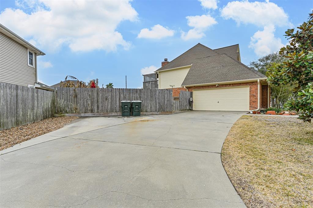 12811 E Conquistador Dr, Galveston, Texas image 4