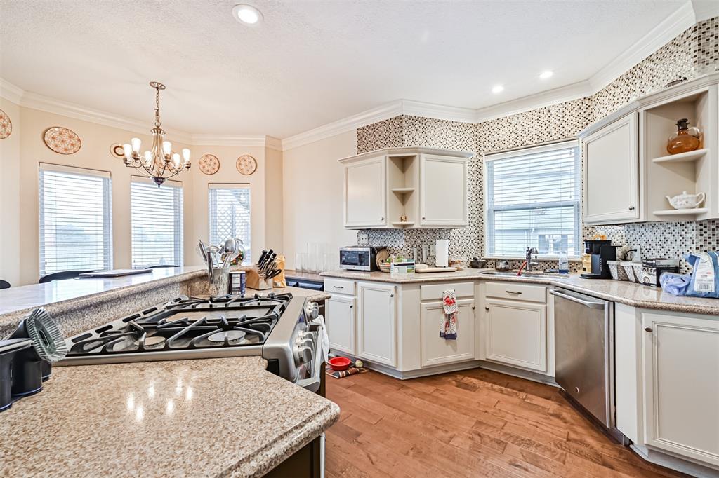 12811 E Conquistador Dr, Galveston, Texas image 21