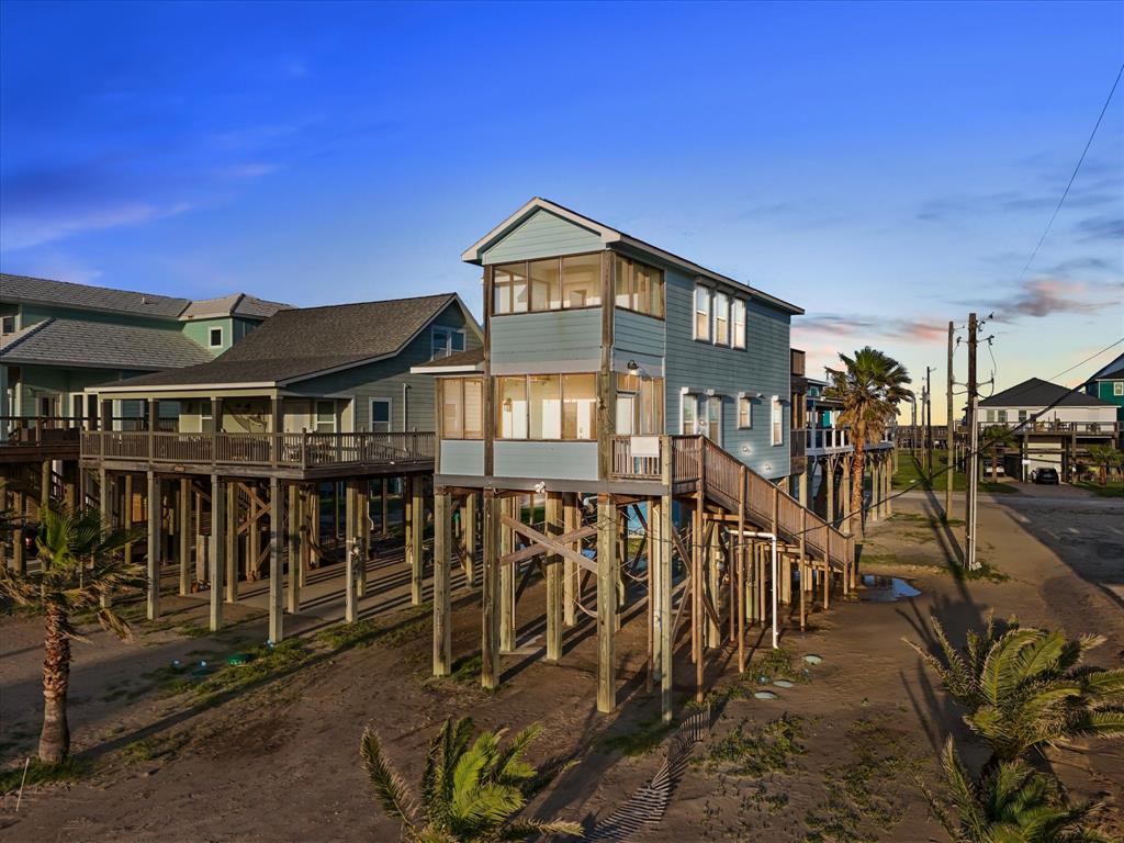 12884 Coronado Drive, Freeport, Texas image 32