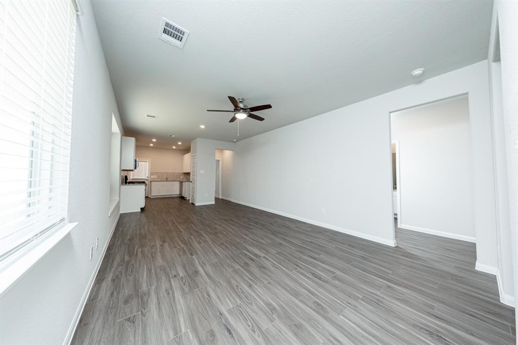 2332 Mooneye Court
