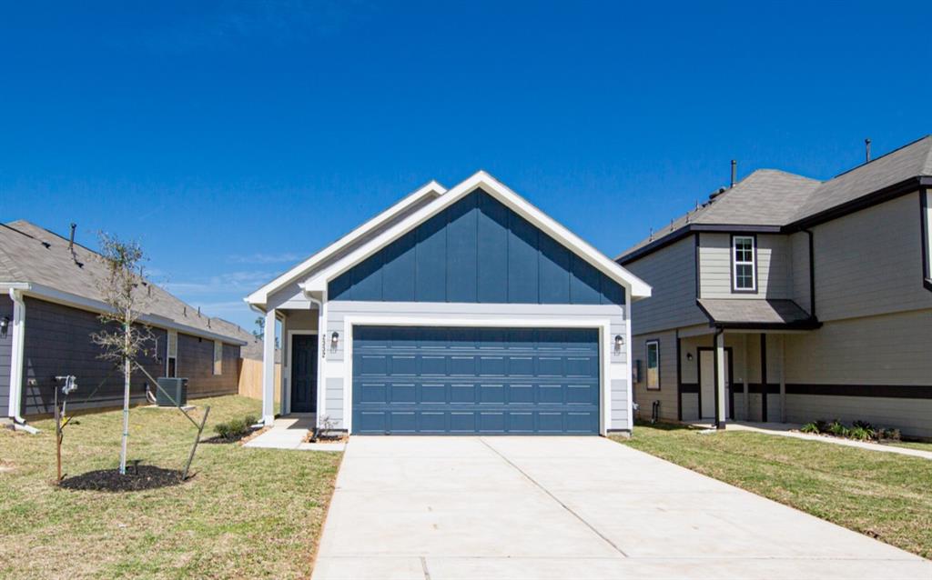 2332 Mooneye Court, Conroe, Texas image 1
