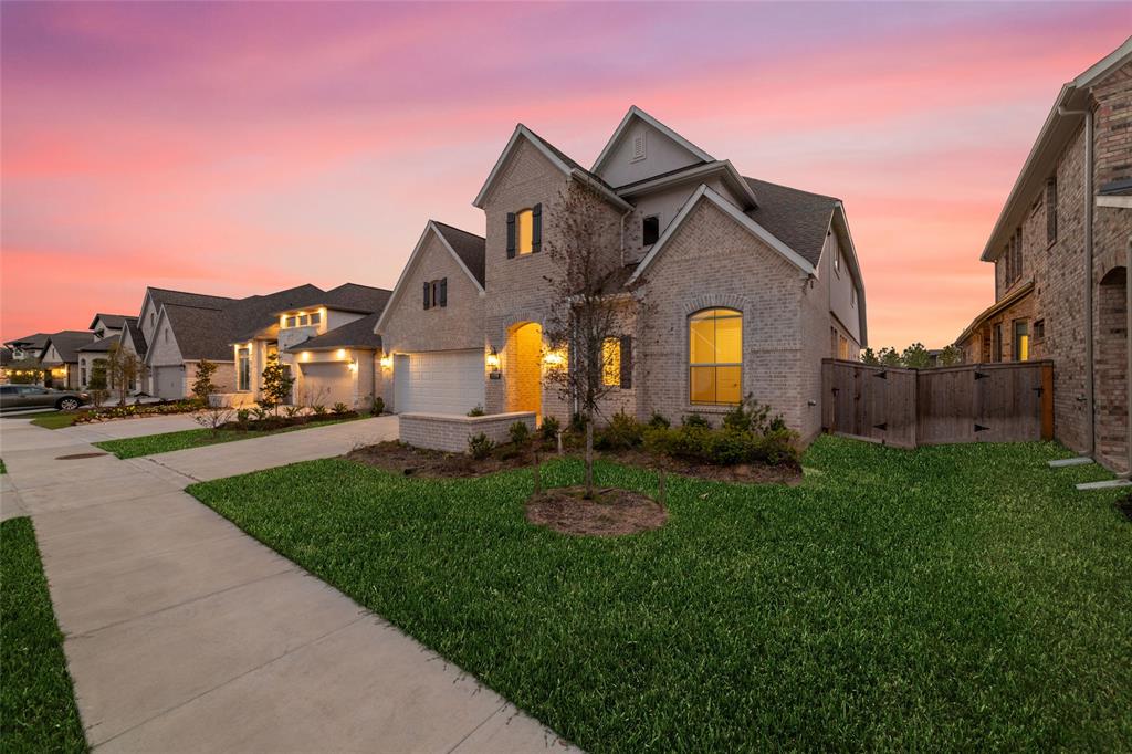 11319 Cosmopolitan Drive